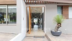 Casa En Venta, Puerta Grande En Bosque Esmeralda