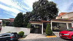 Casa En Venta En Lomas De Valle Escondido
