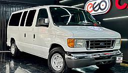 Econoline 2005 15 Pasajeros