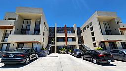 Departamento En Planta Baja En Venta En Vista Real, De Lujo, 2 Habitaciones