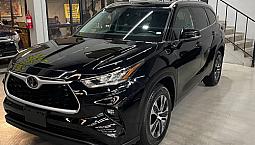 Toyota Highlander 2021