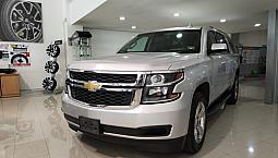 Chevrolet Suburban 2018 5.3 V8 Lt Piel At