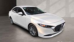 Mazda  Mazda 3  2023