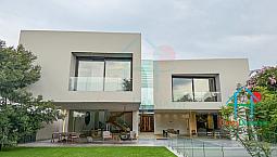 Casa Ópera. Residencia De Lujo Con Elevador, Jardín Privado Y 8 Estacionamientos