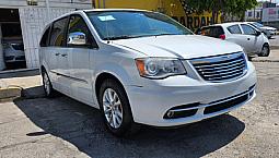 Chrysler Town & Country Limited 3.6 Quemacocos