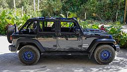 Jeep Wrangler 3.7 Unlimited Sport 3.6 4X4 At