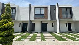 Casa En Venta Por Vialidad López Portillo Y Aeropuerto De Toluca