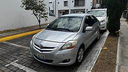Toyota Yaris 1.5 Sedan Premium Aa Ee Ra At