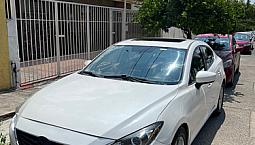 Mazda Mazda 3 2.0 Sedan I L4 At