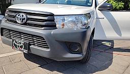 Toyota  Hilux  2022