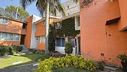 Venta Casa Familiar En Fraccionamiento Seguro Y Cerca Del Bosque De Tlalpan