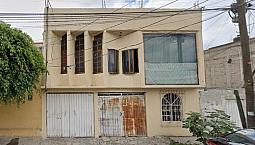 Amplia Casa De 2 Niveles En La México 2A Sección Nezahualcoyotl Adr