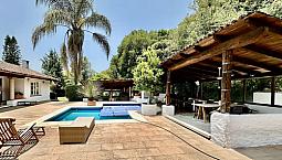 Venta O Renta Casa  Con Alberca En Santa Maria Acatitlan Valle De Bravo