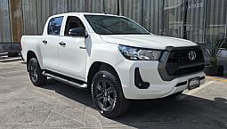 Toyota Hilux 2.7 Cabina Doble Sr Mt