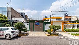 Venta Casa 3 Ambientes Valle Ceylán
