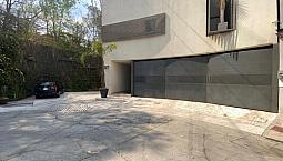 Casa Seminueva En La Herradura En Calle Cerrada