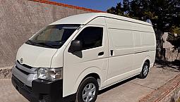 Toyota Hiace Panel Súper Larga