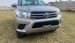 Toyota Hilux 2.7 Cabina Doble Sr Mt