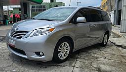 Toyota Sienna 3.5 Xle Piel At