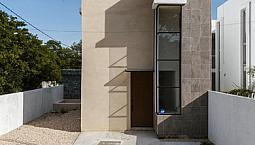 Venta De Casa Dzitya, Mérida En Esquina, De 3 Habitaciones Con Piscina