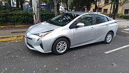 Toyota Prius 1.8 Base Cvt