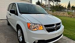 Dodge Grand Caravan 3.7 Se At