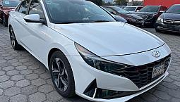 Hyundai Elantra 2022