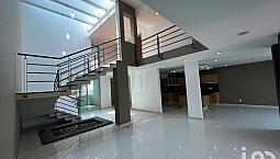 Venta Casa 3 Ambientes Virreyes Residencial