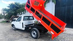 Nissan Np300 Volteo Materialista