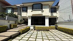 Casa En Venta, Ciudad Satélite, 4 Recamaras.