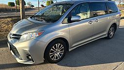 Toyota Sienna 3.5 Xle At