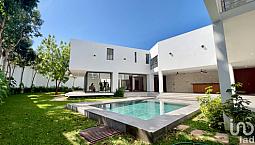 Venta Casa 6 Ambientes Altabrisa