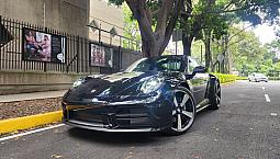 Porsche 911 Carrera 2025