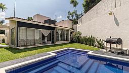 Casa Con Alberca Y Jardin En Venta En Cuernavaca 