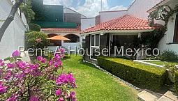 Casa En  Venta En Colinas Del Bosque Tlalpan Gis 25-1095