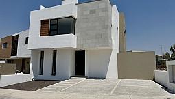 Una Nueva Forma De Vivir, Acceso A Roof Garden- El Refugio Residencial