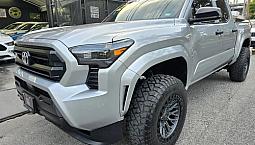 Toyota  Tacoma  2024