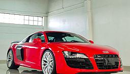 Audi R8 5.2L V10 Quattro R-Tronic At