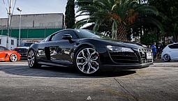 Audi R8 5.2L V10 Quattro R-Tronic At