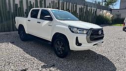 Toyota Hilux 2.7 Cabina Doble Sr Mt
