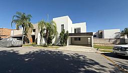 Casa En Venta Las Villas