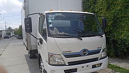 Hino 300 816 2019 5.5 Toneladas, Caja Seca 4.3 Mt