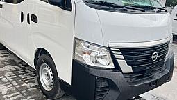Nissan Urvan 2.5 15 Pas Amplia Aa Mt