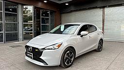 Mazda Mazda 2 2024