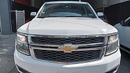 Chevrolet Suburban 2019 5.3 V8 Ls Tela At