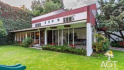 Casa En Venta En Pedregal