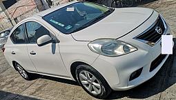 Nissan Versa 1.6 Advance At