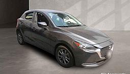 Mazda  Mazda 2  2020