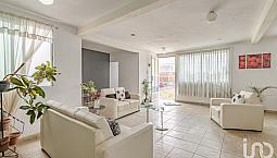 Venta Casa 7 Ambientes Adolfo Ruiz Cortínes