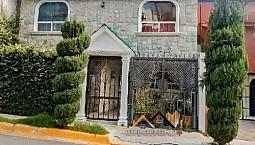 Pachuca Vende  Hermosa Y Amplia Casa En Arboledas De San Javier 1A Seccion
